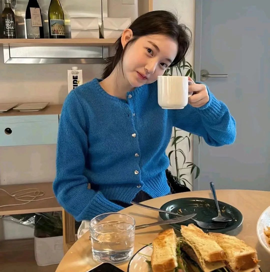 卡美拉对深海怪兽吉古拉